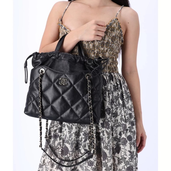 Chanel Lambskin Quilted Small Drawstring Shopping Bag Black - Picture 2 of 14